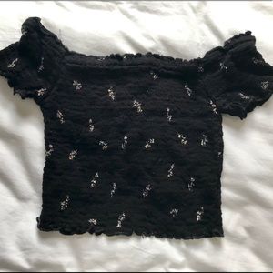 Super Cute Off-Shoulder Rushed Floral Crop Top